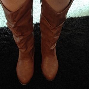 Camel Boots