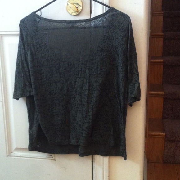 Forever 21 shirt - Picture 2 of 2