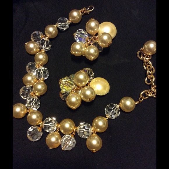 🎈Evening wear, Necklace and earrings