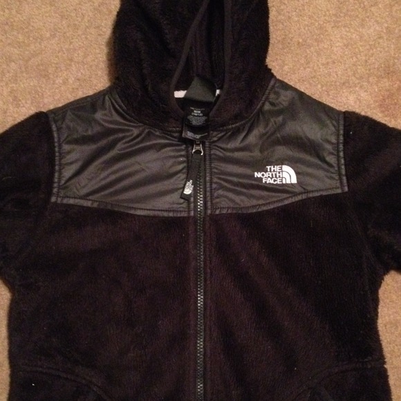 Children's (girls) Size 10/12 North Face Plush