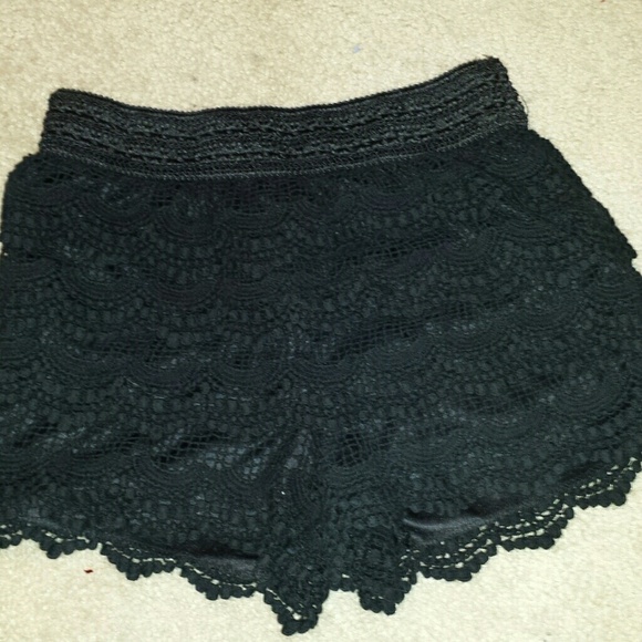 Lace shorts
