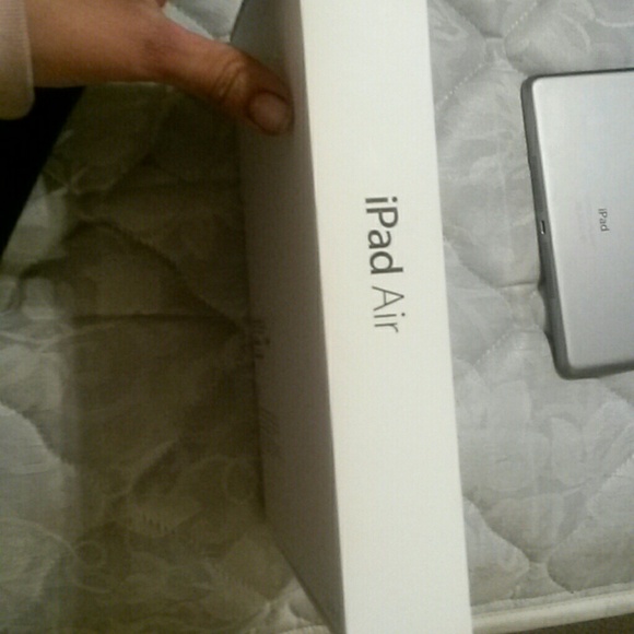 Ipad Air - Picture 4 of 4