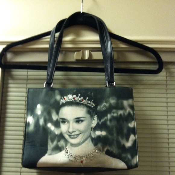 Handbags - !! SALE 50% OFF !!! AUDREY HEPBURN PURSE!
