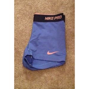 ❤️one day sale!!❤️Blue and peach Nike pros