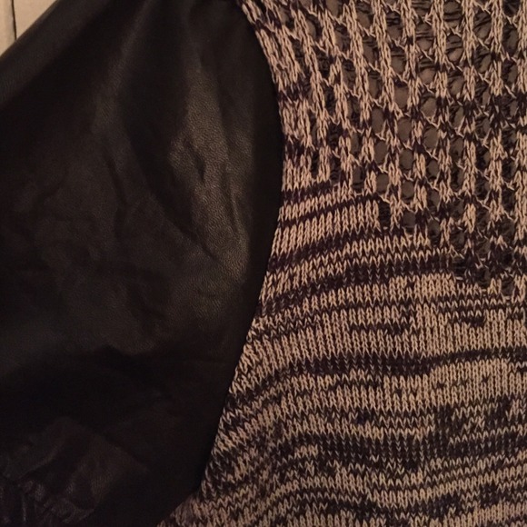 Gray leather-trim sweater - Picture 3 of 3