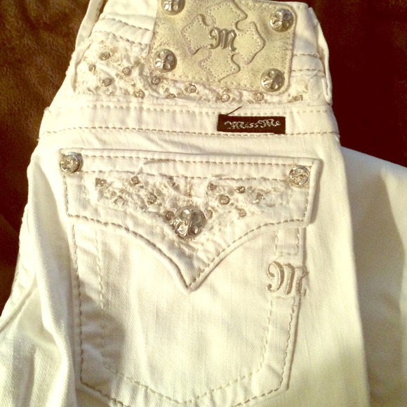 BRAND NEW Miss Me Jeans! Perfect condition!💎💎💎