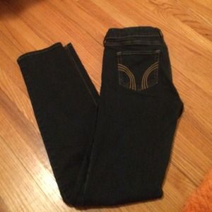 Hollister dark wash denim- size 9