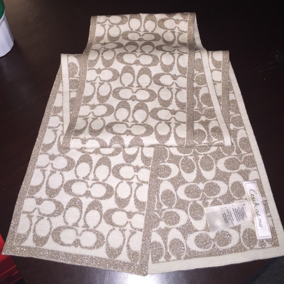 Coach scarf
