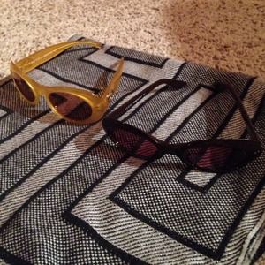 Gucci yellow and burgundy shades