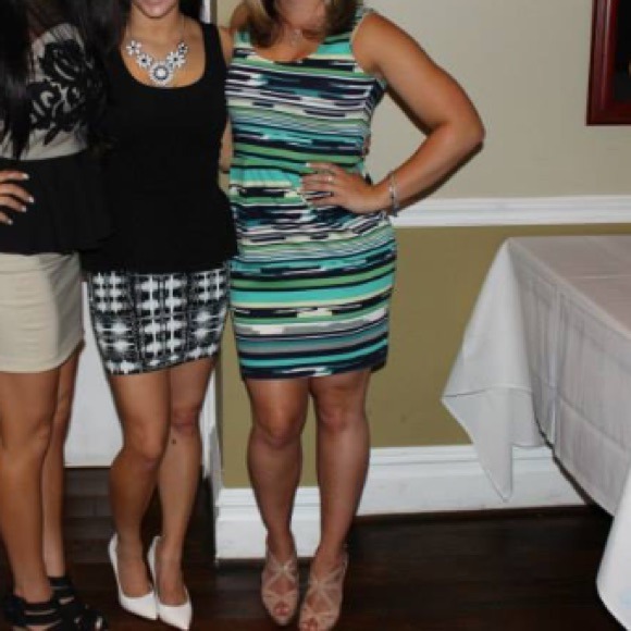 Blue/multi short dress - Picture 3 of 3