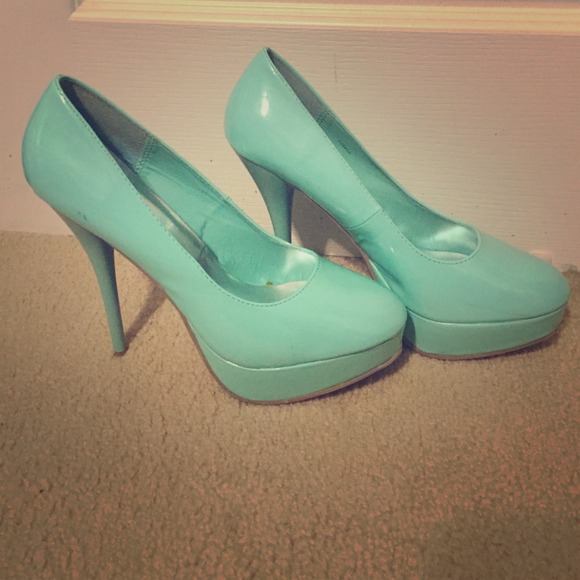 Baby blue Pumps🎉