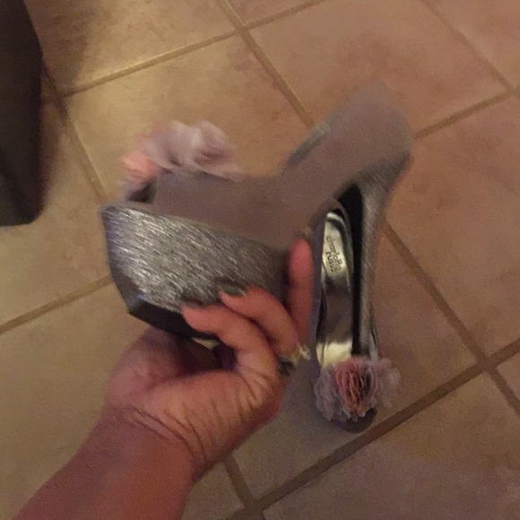 🚨SOLD🚨⚠️⚠️⚠️ - Picture 3 of 5