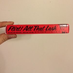 Flirt! All That Lash Volumizing Mascara