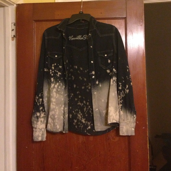 Button Up