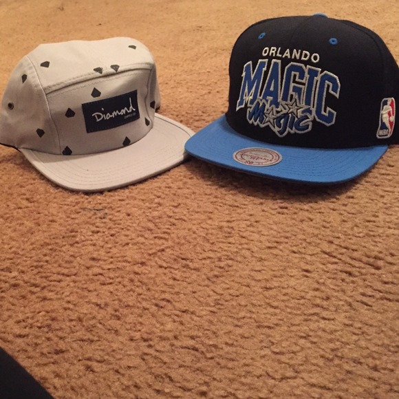 diamond strap back & Orlando Magic SnapBack.