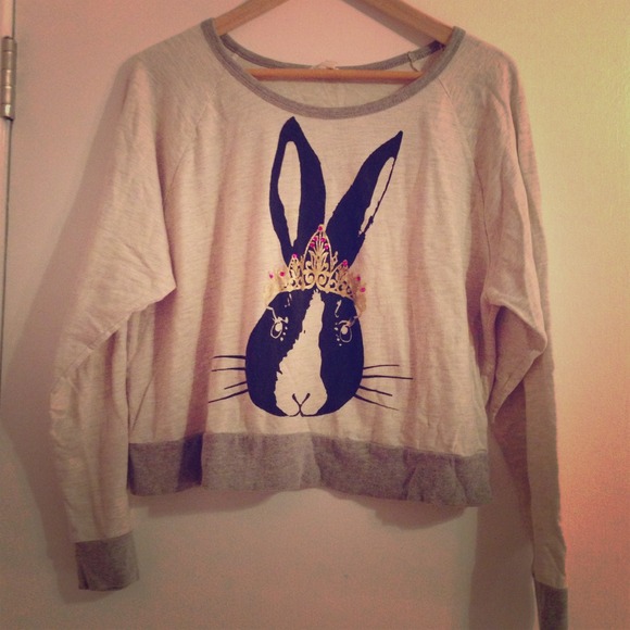 Crop top sweater