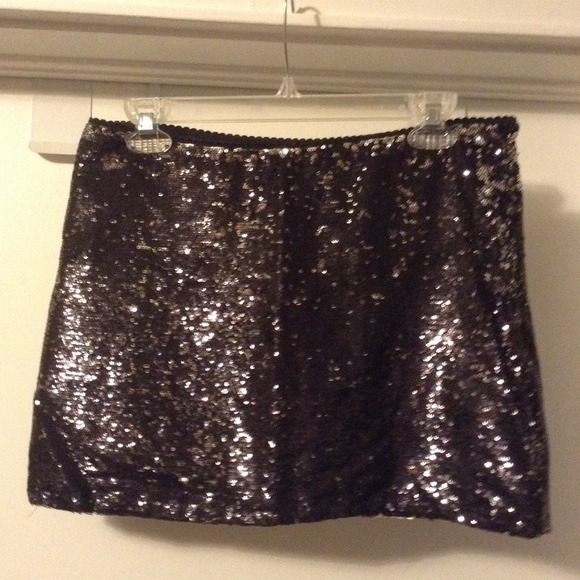 SOLD XXI sequined mini - Picture 2 of 3