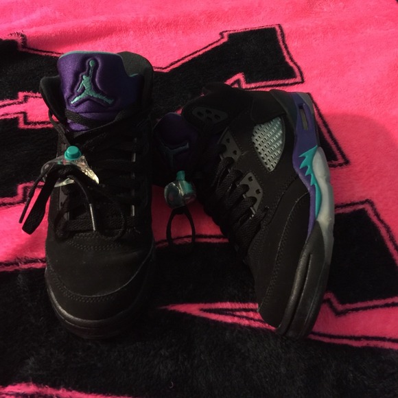 Jordan Retro 5 grapes - Picture 1 of 3