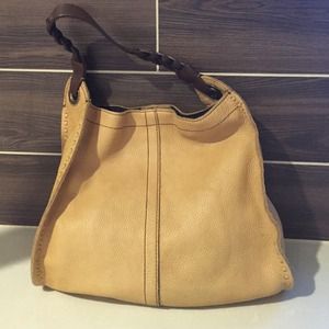 Lucky brand hobo in yellow
