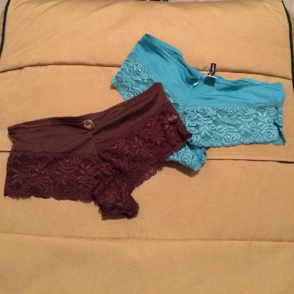 Cheeky lace panties