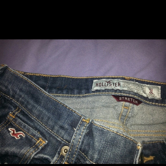 NWOT☆Hollister Size 3 long skinny stretch jeans!♡ - Picture 2 of 3