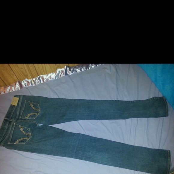 NWOT☆Hollister Size 3 long skinny stretch jeans!♡ - Picture 3 of 3