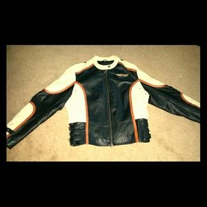 Harley davidson thick leather jacket