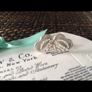 'Return to Tiffany' earrings