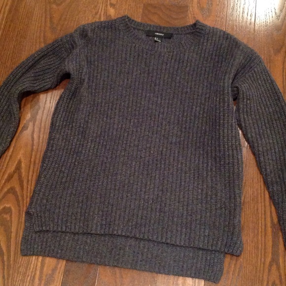 Forever 21 Sweaters - Forever 21 Grey Sweater