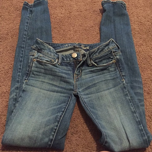 🚫FINAL PRICE🚫 American Eagle Jeans!!