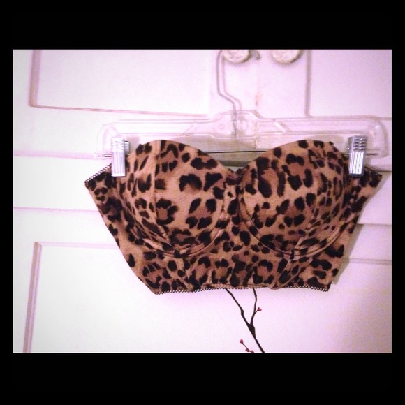 💕Bundled bralettes!! Soft black velvet & cheetah!