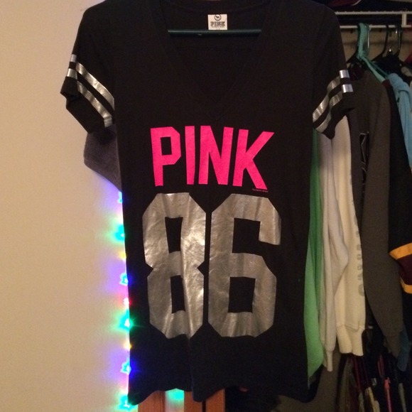 Pink t shirt