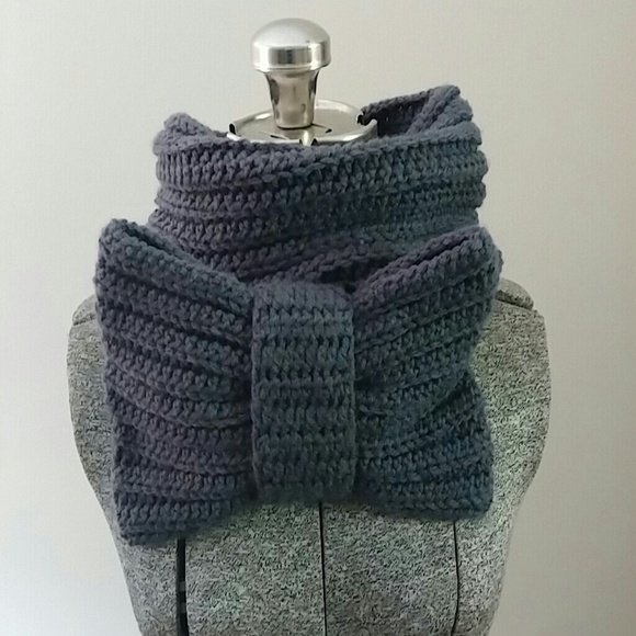 Large grey bow winter scarf