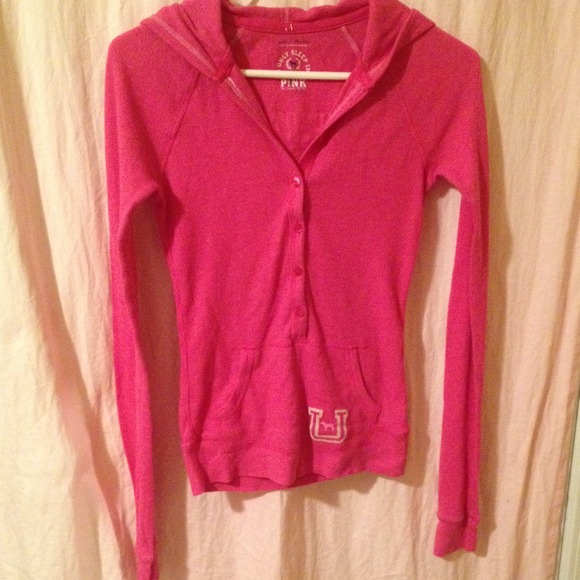 Long sleeve shirt with hood