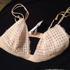 Brandy Melville bralette