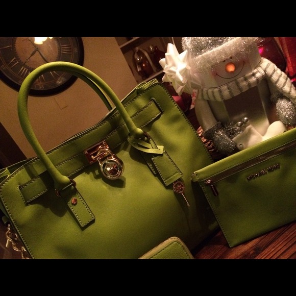 MK Lime Green Hamilton - Picture 2 of 3