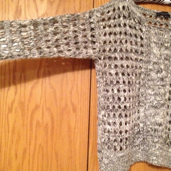 White, black, and grey knit sweater - Picture 2 of 4