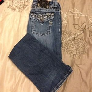 *WILLING TO TRADE&NEGOTIATE* Miss me jeans size 28