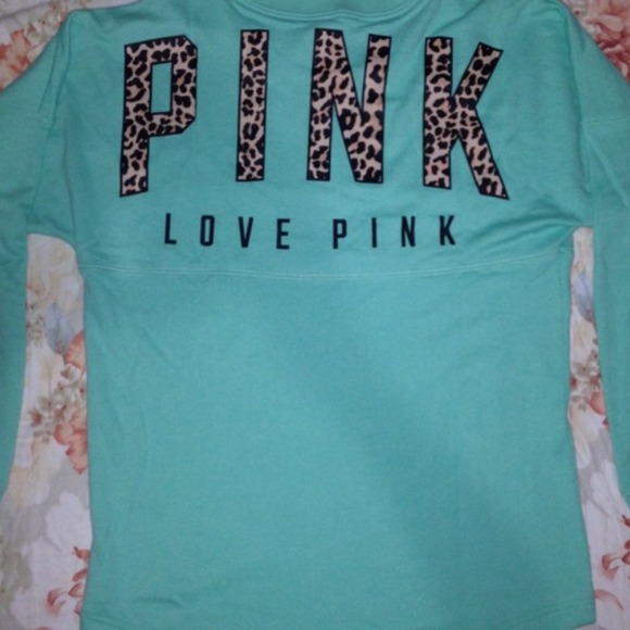 ISO VS PINK CHEETAH CREWS!! - Picture 3 of 3