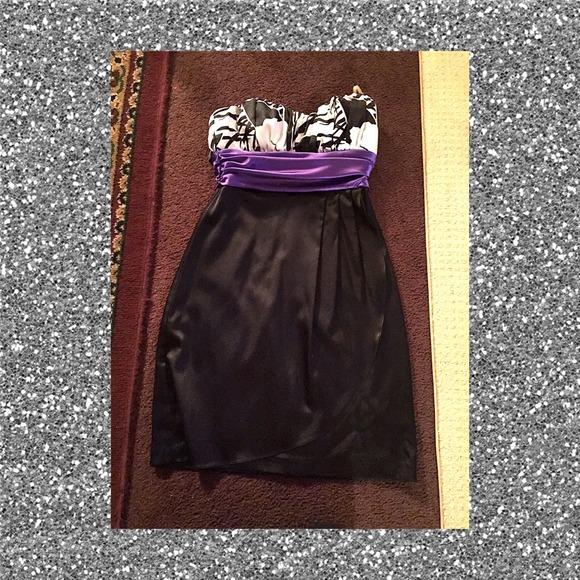 Perfect Party Dress - Picture 1 of 2
