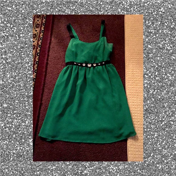 Perfect party dress - Picture 1 of 2