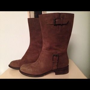 Cole Haan brown leather booths. Never worn!