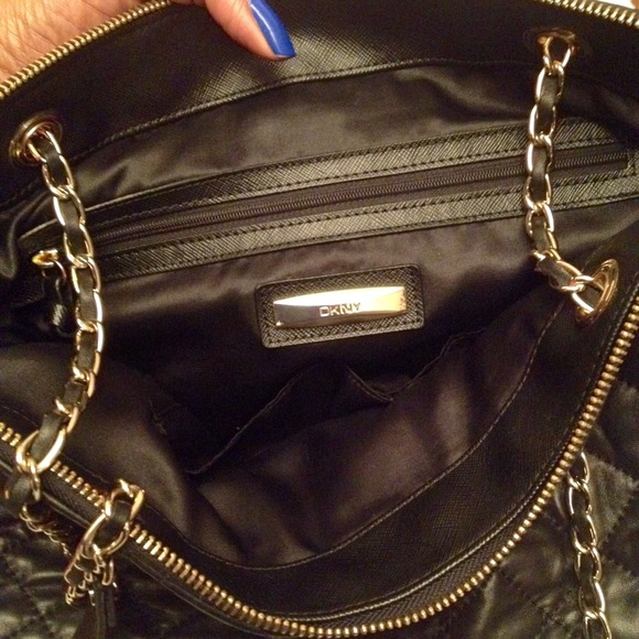 DKNY Shoulder Bag - Picture 4 of 4
