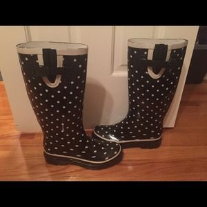 Polka dot rain boots