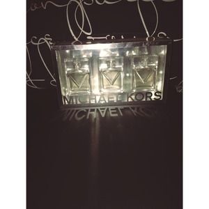 Michael Kors mini perfume set