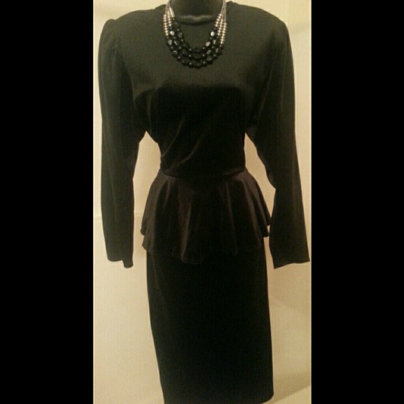 *Sold on Vinted* Vintage Dress