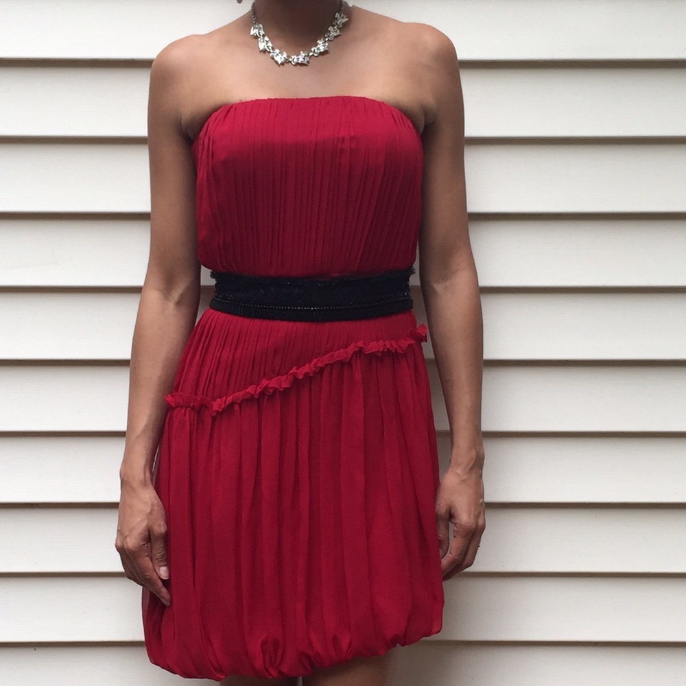 Vera Wang Red Chiffon Asymmetrical Dress Size 2 - Picture 2 of 4