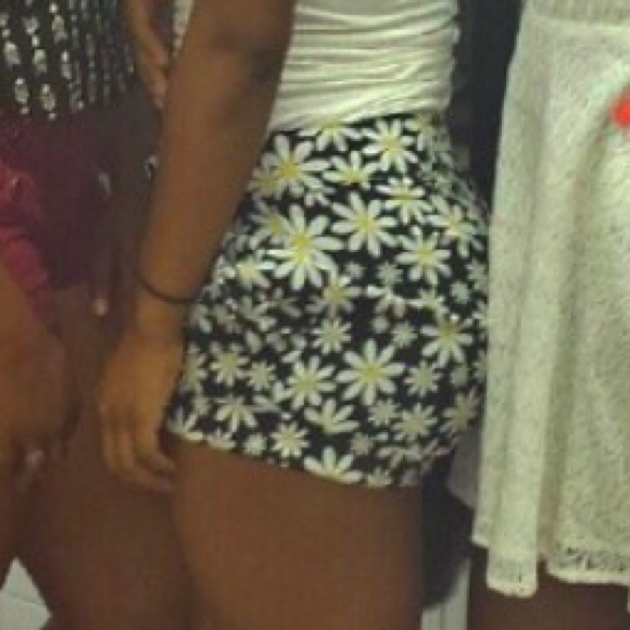 Flower shorts
