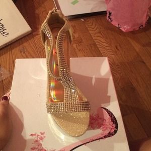Shoes - Gold sparkly wedge Shoes - Gold sparkly wedge
