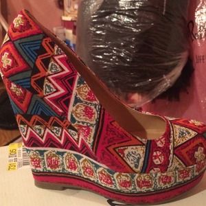 Shoes - Tribal wedge Shoes - Tribal wedge